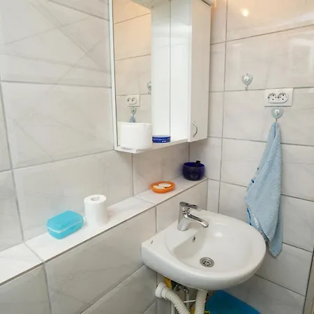 ホームステイ Rola - Smestaj パラチン