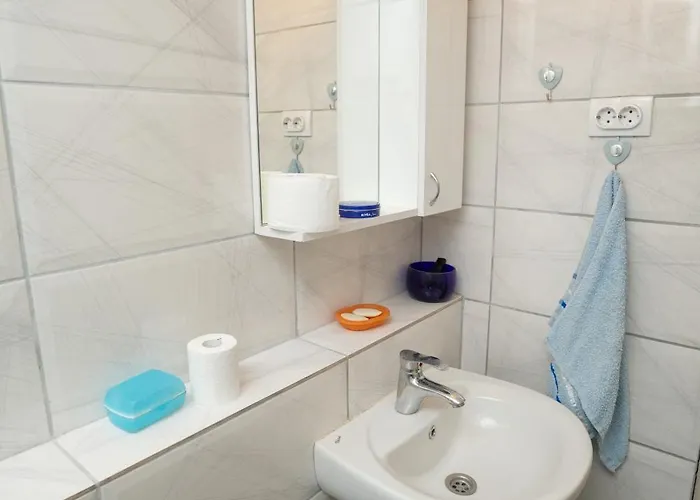 Δωμάτια σε οικογενειακή κατοικία Rola - Smestaj Paraćin